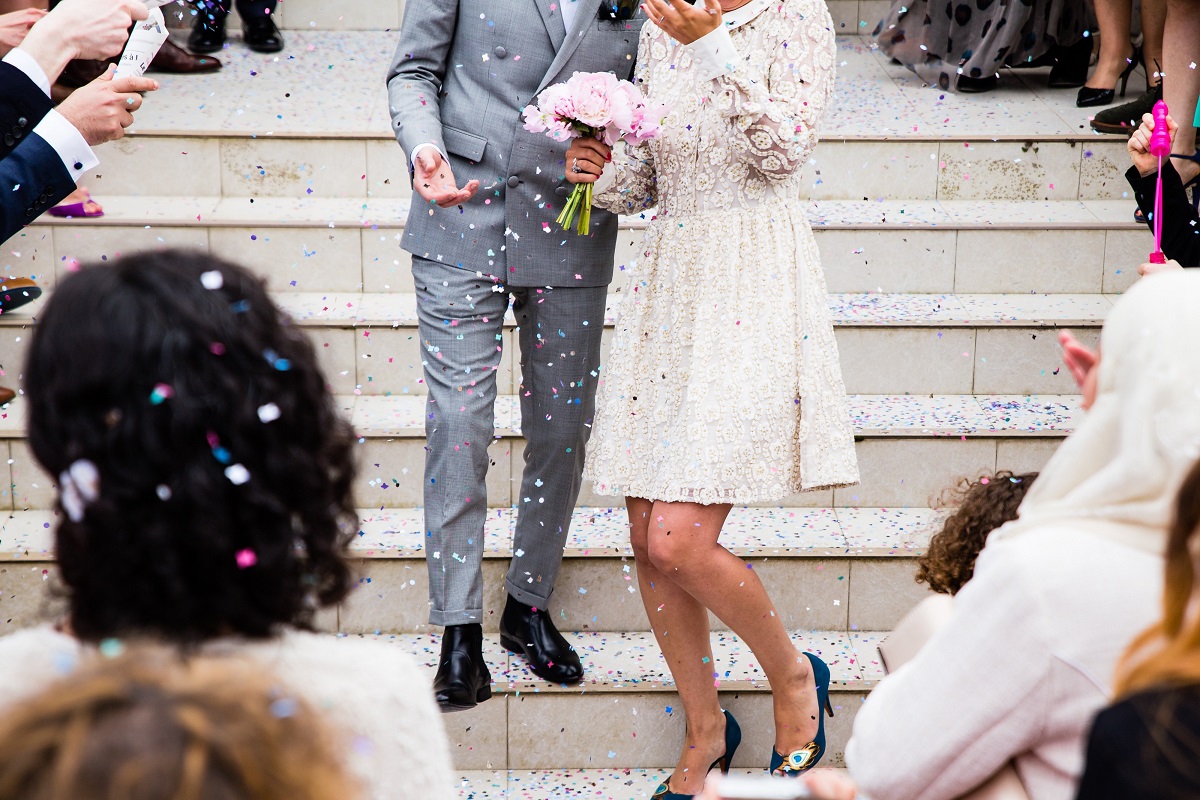 10 Ways to Shine in a Short Wedding Dress