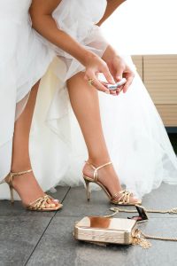 How to Choose Your Bridal Handbag: 5 Fashion Tips
