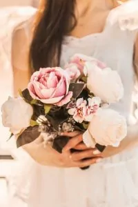 7 Seasonal Flowers for Your Summer Wedding 2022