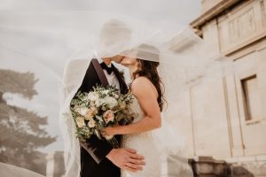 7 Insanely Unique Wedding Trends I’m Predicting For 2022
