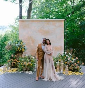 37 Epic DIY Wedding Backdrops and Ideas