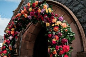 Beautiful Church Wedding Flower Ideas to Add Wow Factor