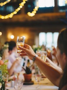 25 Funny Opening Lines for Wedding Speeches