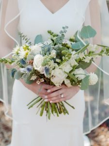 HOW TO PRESERVE YOUR WEDDING BOUQUET + REAL EXAMPLE PHOTOS