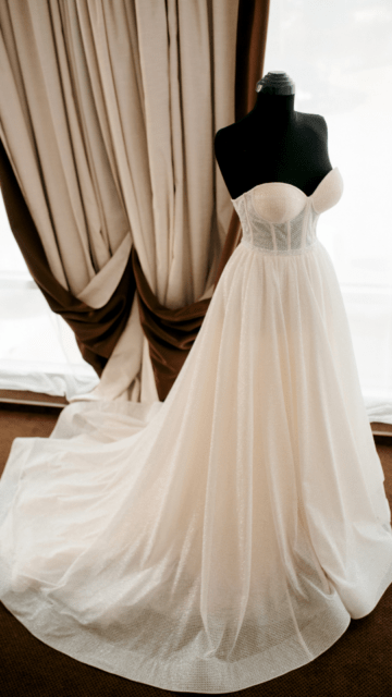 Ivory Wedding Dresses